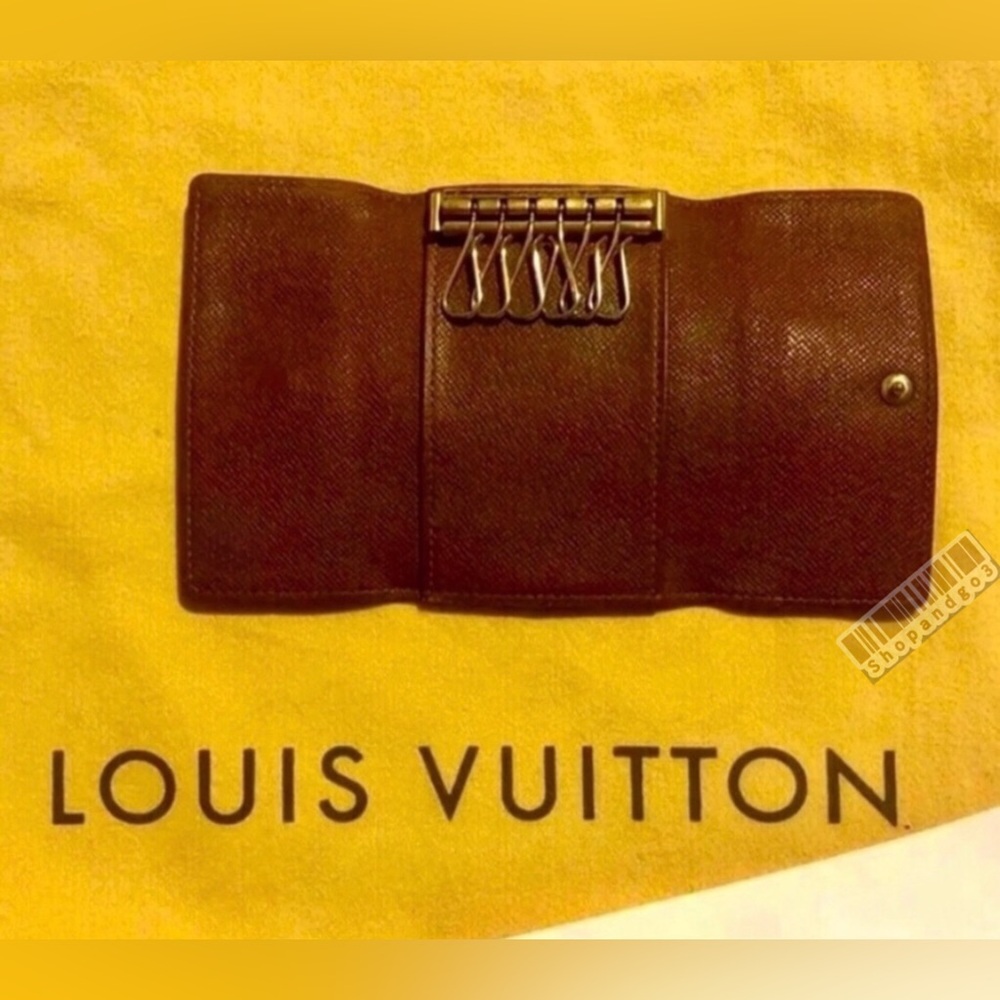 Louis Vuitton Iconic Monogram Canvas Key Holder Wallet Leather Haute Couture
